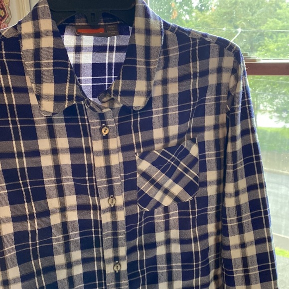 Merrell top - Picture 2 of 3